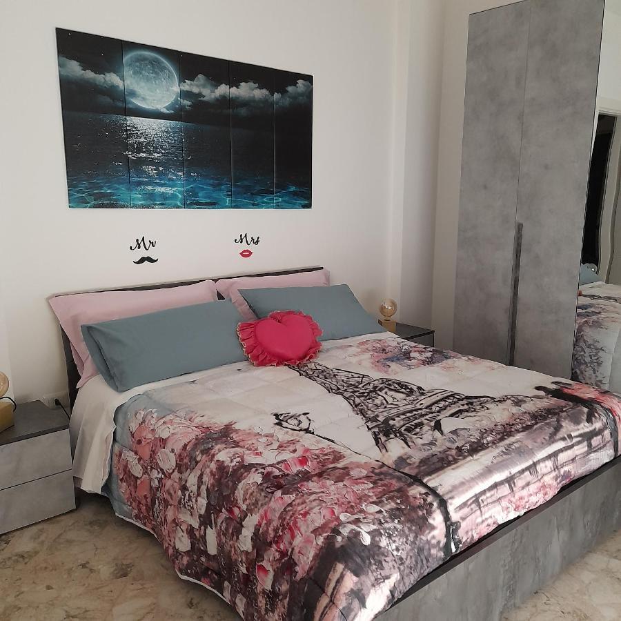Ferienwohnung Sweet Night In Bari Exterior foto