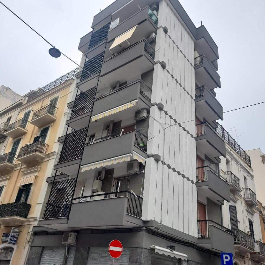 Ferienwohnung Sweet Night In Bari Exterior foto