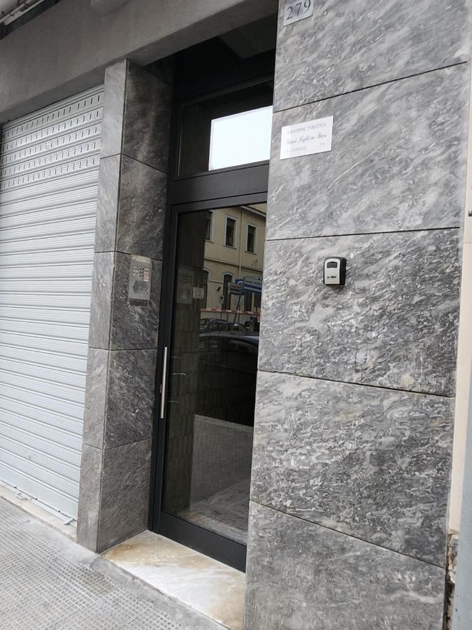 Ferienwohnung Sweet Night In Bari Exterior foto